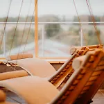 ホテル Sonnenhotel Weingut Roemmert Und Wellness 4*