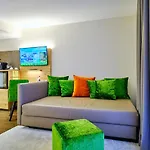ホテル Sonnenhotel Weingut Roemmert Und Wellness 4*