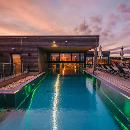 فندق Sonnenhotel Weingut Roemmert Und Wellness 4*