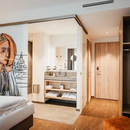 Sonnenhotel Weingut Roemmert Und Wellness فندق