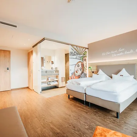 Sonnenhotel Weingut Roemmert Und Wellness 4*