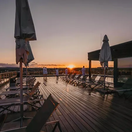 فندق Sonnenhotel Weingut Roemmert Und Wellness