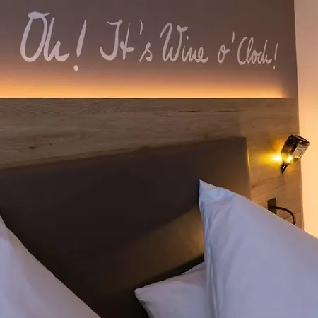فندق Sonnenhotel Weingut Roemmert Und Wellness