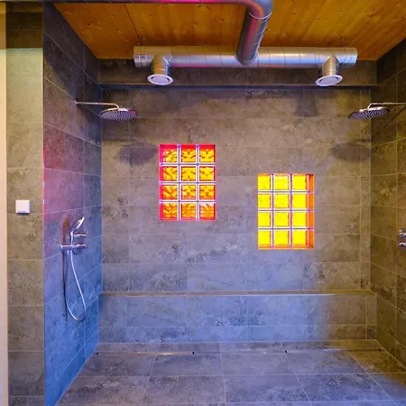 Sonnenhotel Weingut Roemmert Und Wellness فندق 4*