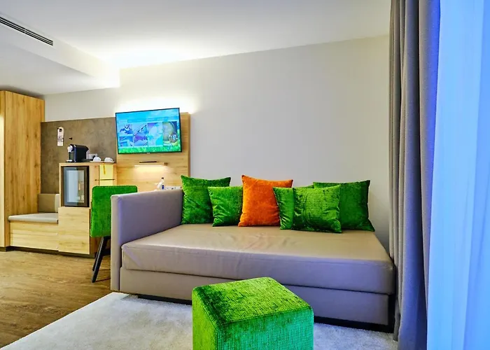 Hotel Sonnenhotel Weingut Roemmert Und Wellness 4*