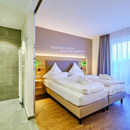 Sonnenhotel Weingut Roemmert Und Wellness Hotel