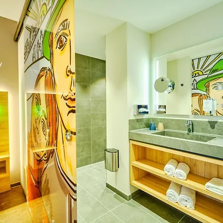 Hotel Sonnenhotel Weingut Roemmert Und Wellness