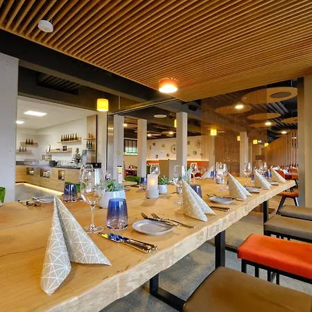 Sonnenhotel Weingut Roemmert Und Wellness Hotel 4*