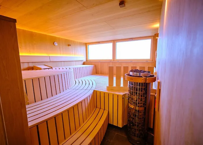 Hotel Sonnenhotel Weingut Roemmert Und Wellness 4*